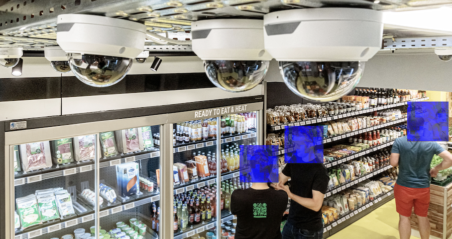 Używają w supermarketach systemów CCTV do wykrywania twarzy. Automatyczne wykrycie złodzieja oraz dzielenie się danymi z wszystkimi klientami Systemu. UK.